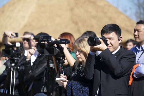 Des journalistes étaient présents pour cet événement - ZooParc de Beauval
